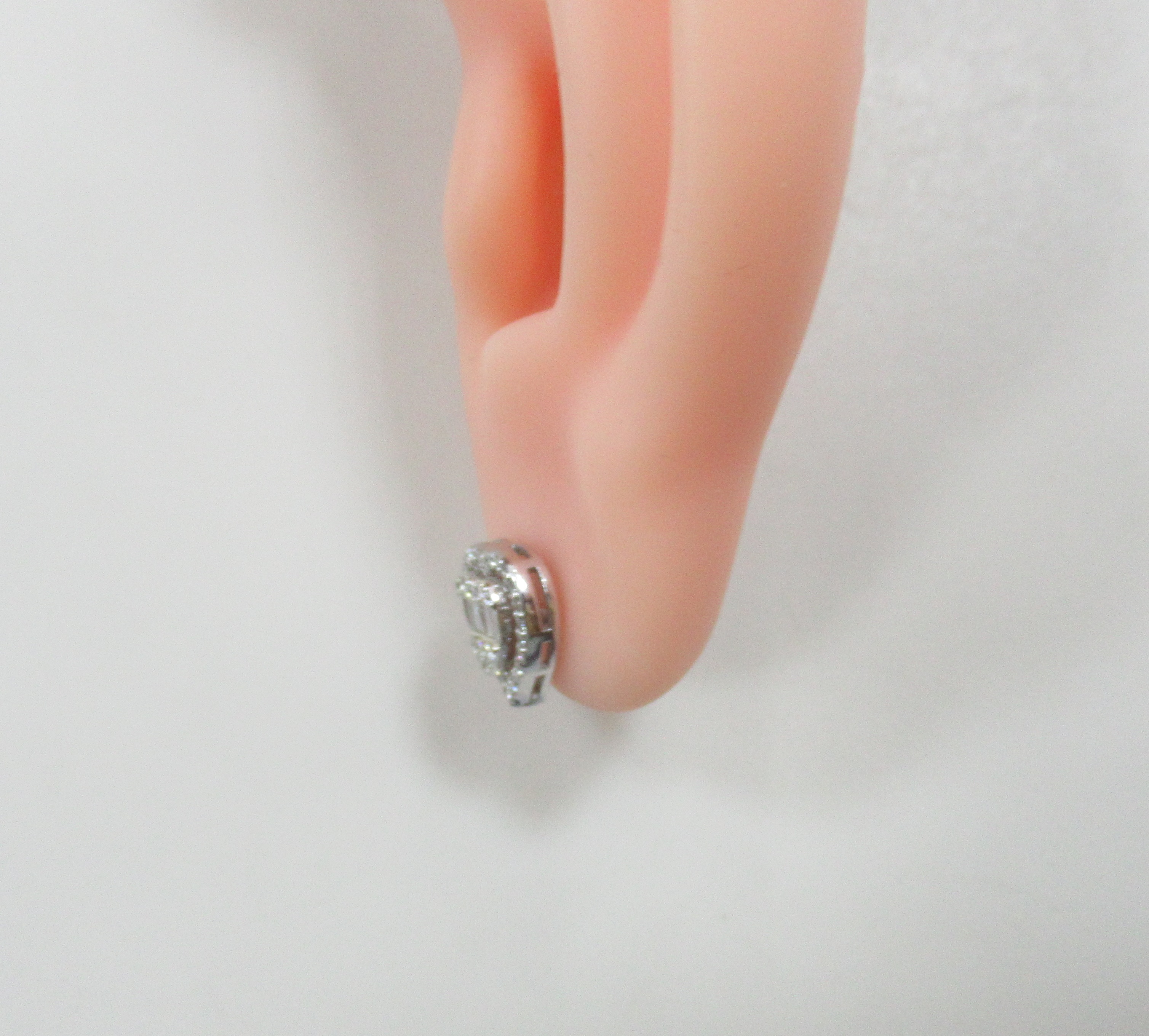 10511-001312 Серьги (Au 585)